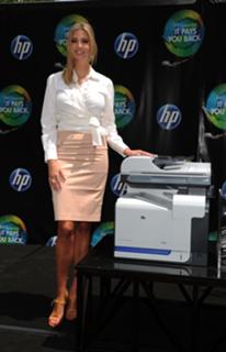 Ivanka Trump feet photo thumbnail
