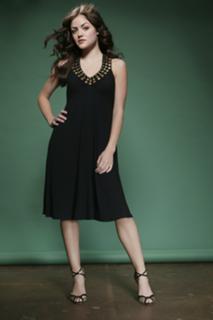 Lucy Hale feet photo thumbnail