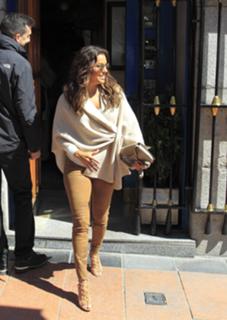 Eva Longoria feet photo thumbnail