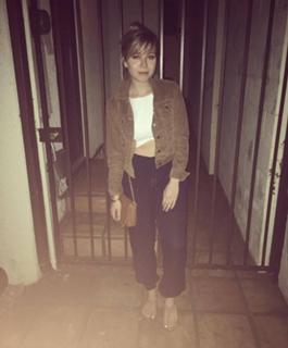 Jennette McCurdy feet photo thumbnail