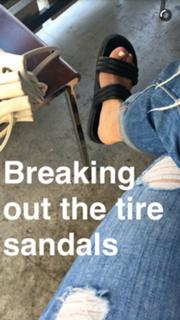 Jennette McCurdy feet photo thumbnail