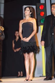 Katrina Kaif feet photo thumbnail