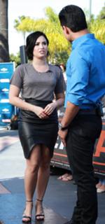 Demi Lovato feet photo thumbnail