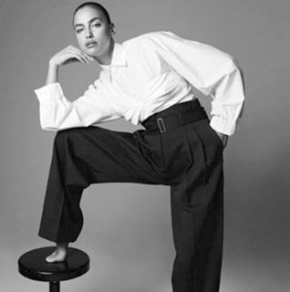Irina Shayk feet photo thumbnail
