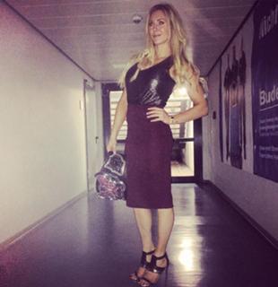 Ashley Fliehr feet photo thumbnail