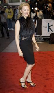 Kylie Minogue feet photo thumbnail