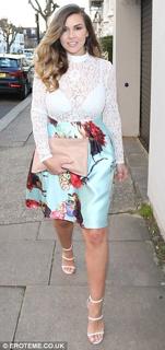 Imogen Thomas feet photo thumbnail
