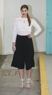 Ferne McCann feet photo thumbnail