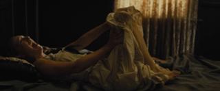 Natalie Portman feet photo thumbnail