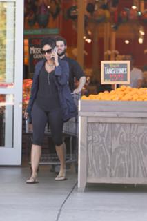 Nicole Murphy feet photo thumbnail