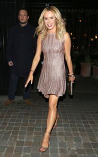 Amanda Holden feet photo thumbnail