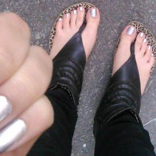 Isa Pes feet photo thumbnail