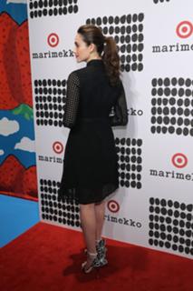 Emmy Rossum feet photo thumbnail