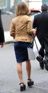Caroline Flack feet photo thumbnail