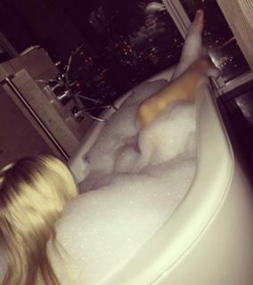 Louisa Johnson feet photo 3