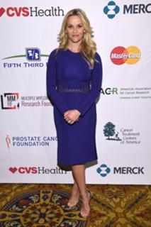 Reese Witherspoon feet photo thumbnail