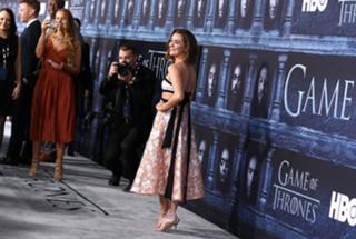 Maisie Williams feet photo thumbnail