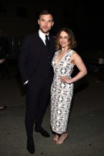 Emilia Clarke feet photo thumbnail