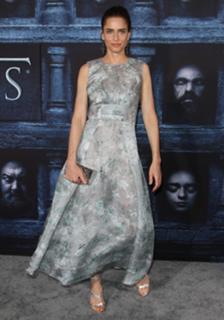 Amanda Peet feet photo thumbnail
