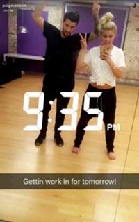 Paige VanZant feet photo thumbnail