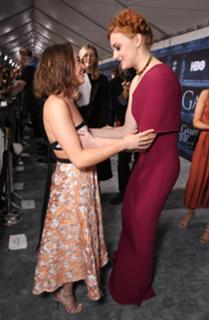 Maisie Williams feet photo thumbnail