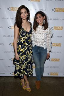 Emmy Rossum feet photo thumbnail