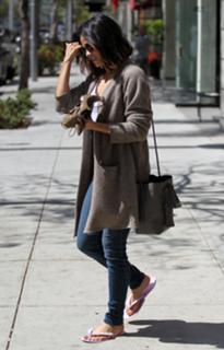 Jenna Dewan feet photo thumbnail