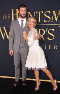 Elsa Pataky feet photo thumbnail