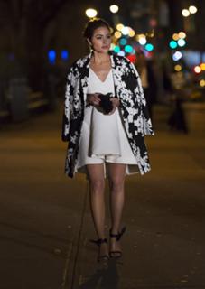 Olivia Culpo feet photo thumbnail