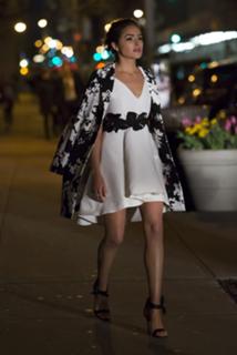 Olivia Culpo feet photo thumbnail