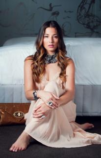 Jessica Gomes feet photo thumbnail