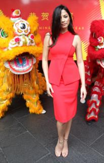 Jessica Gomes feet photo thumbnail
