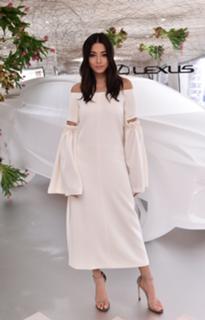 Jessica Gomes feet photo thumbnail
