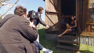 Selena Gomez feet photo thumbnail