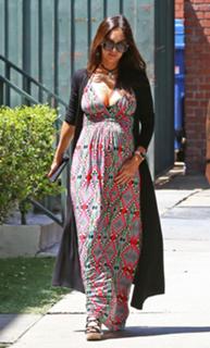 Megan Fox feet photo thumbnail