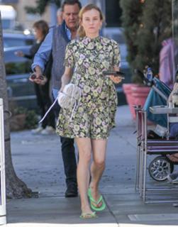Diane Kruger feet photo thumbnail