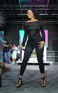 Jordin Sparks feet photo thumbnail