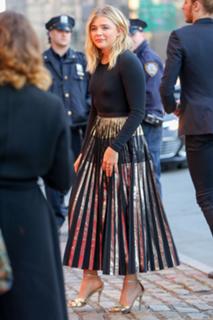 Chloë Grace Moretz feet photo thumbnail