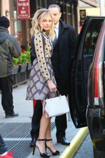 Chloë Grace Moretz feet photo thumbnail
