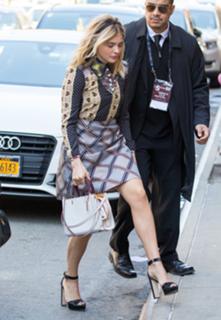Chloë Grace Moretz feet photo thumbnail