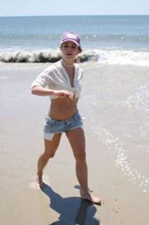 Britney Spears feet photo thumbnail