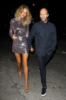 Rosie Huntington-Whiteley feet photo thumbnail