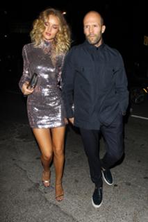 Rosie Huntington-Whiteley feet photo thumbnail