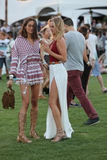 Kimberley Garner feet photo thumbnail