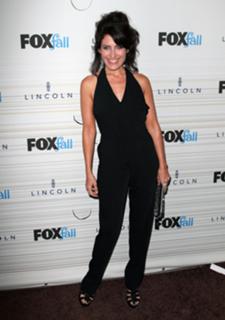 Lisa Edelstein feet photo thumbnail