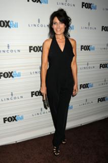 Lisa Edelstein feet photo thumbnail