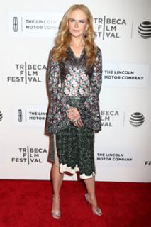 Nicole Kidman feet photo thumbnail