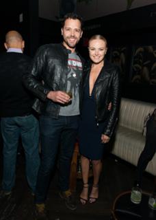 Malin Akerman feet photo thumbnail
