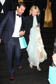 Naomi Watts feet photo thumbnail