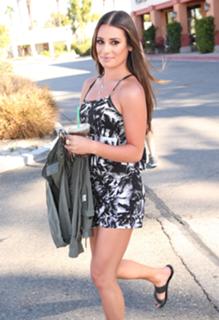 Lea Michele feet photo thumbnail